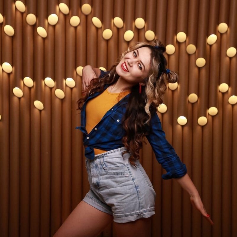 Turkic Lyrics: Asya — Эсĕ манăн (You’re&nbsp;Mine)